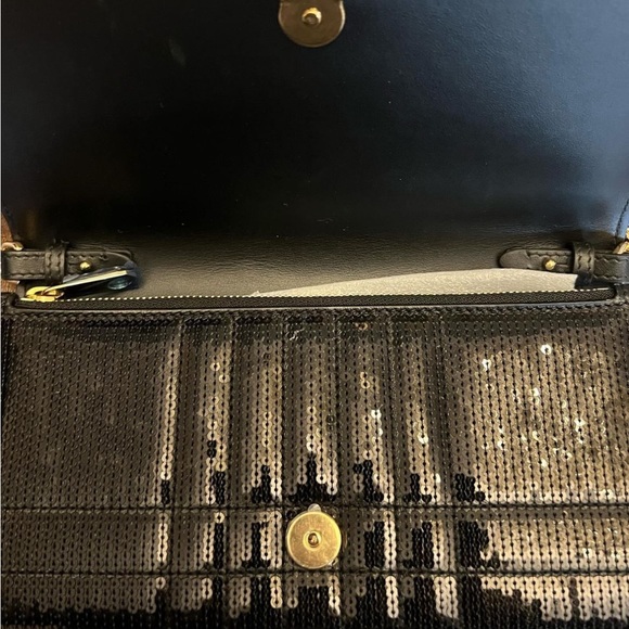 Burberry Black Sequinnedn Lola Wallet Bag with Tags - Picture 8 of 12